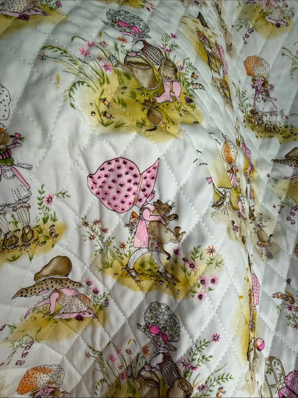 Vintage 1970s Quilted Fabric J Manes Bonnet Girl Prairie Novelty Print 2.25 Yds